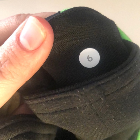 Lululemon leggings - Picture 3 of 4